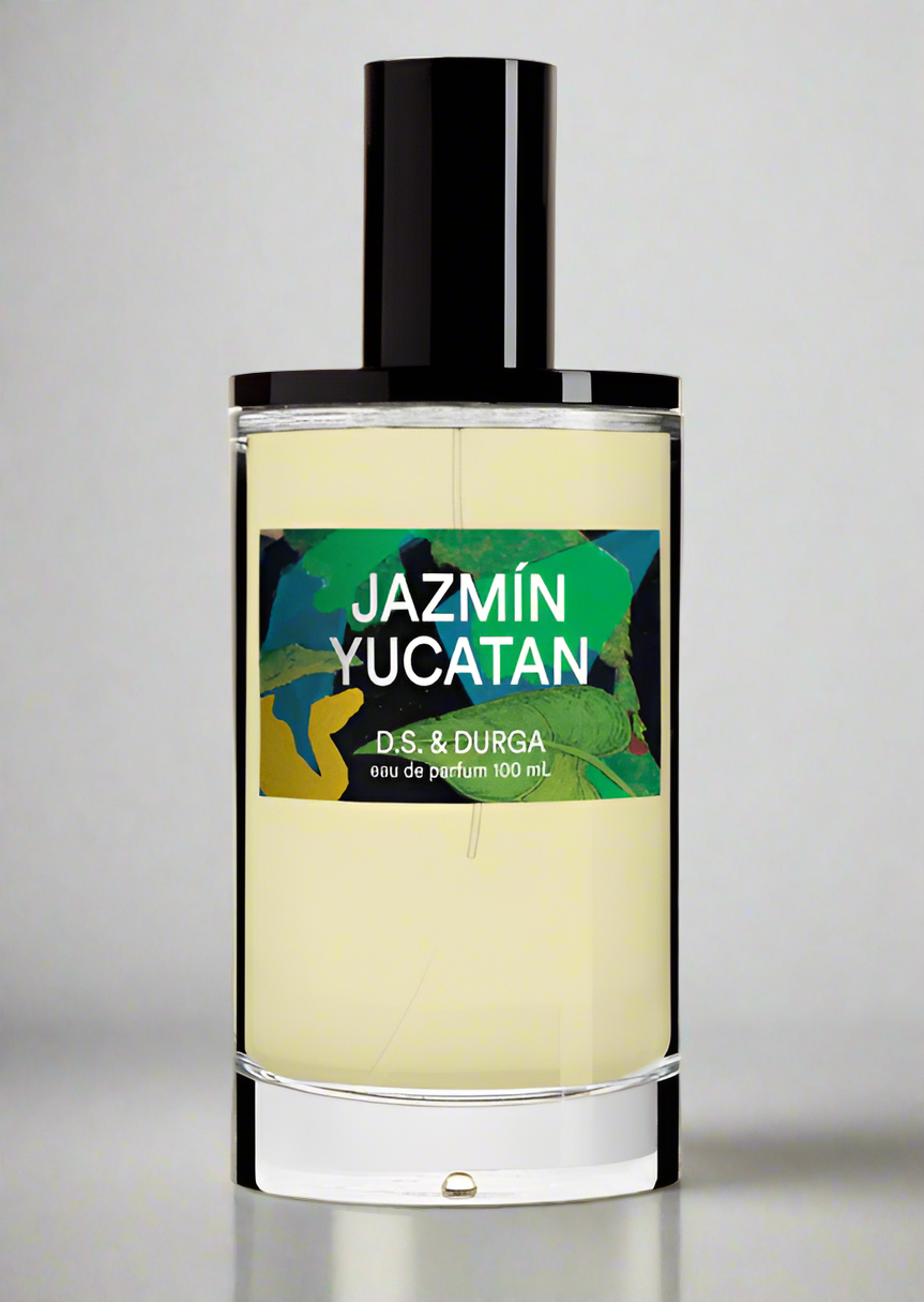 Jazmin Yucatan premium perfume bottle close-up